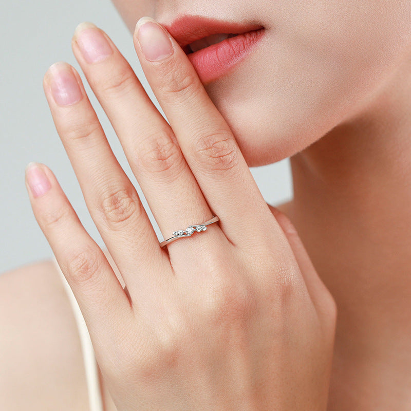 Girly Closed Ring