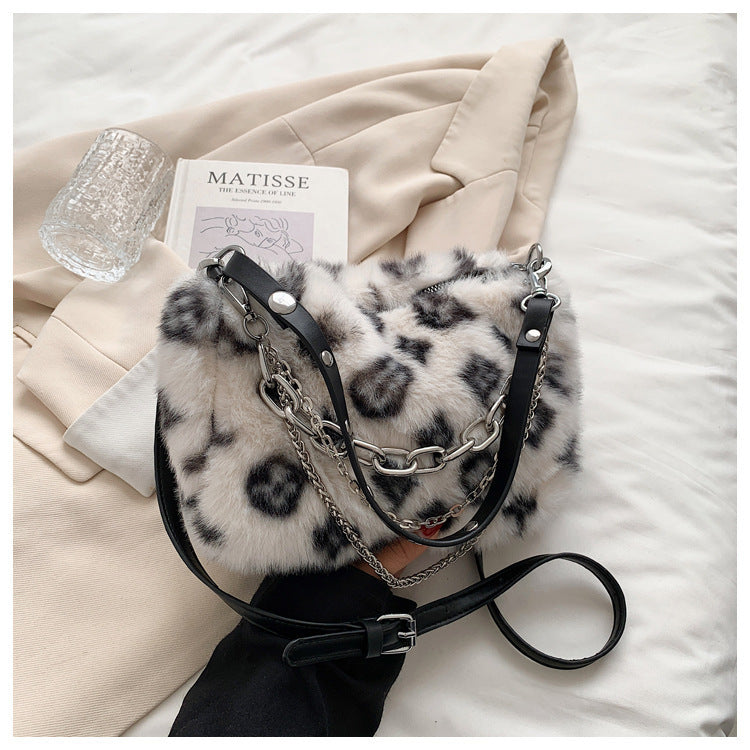 Winter Plush Chain Shoulder Bag